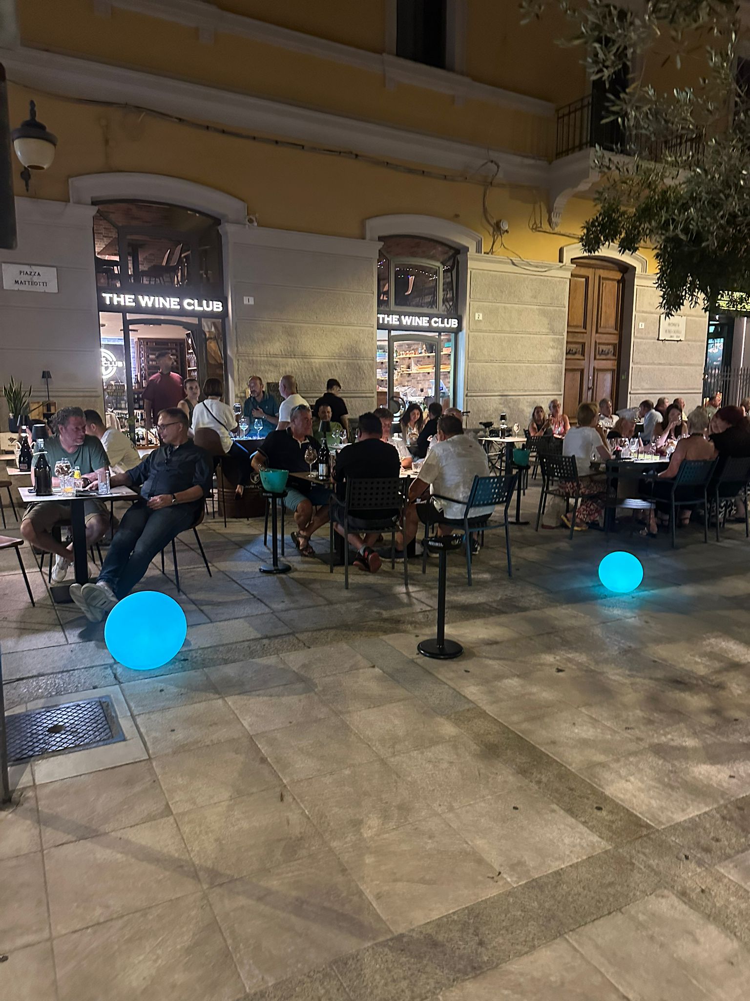 Vista esterna di The Wine Club Olbia